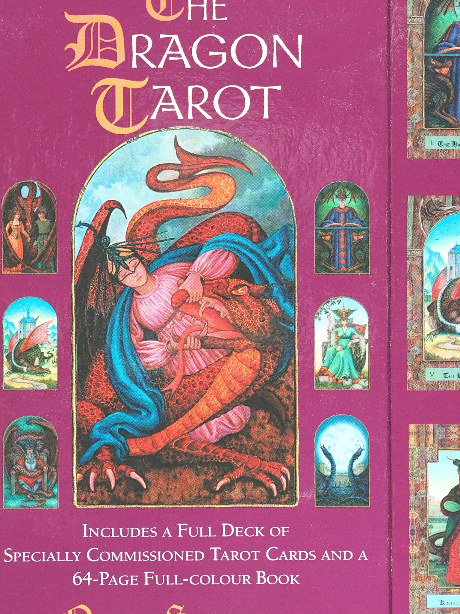 Dragon Tarot. Nigel Suckling. Cico Books. 2005. 9781906094577