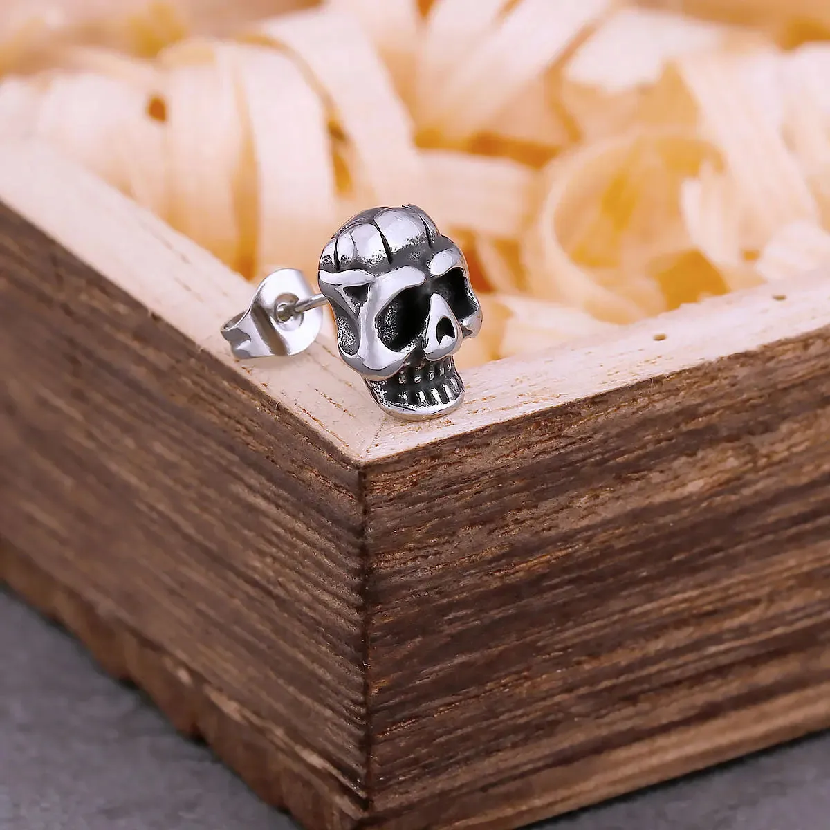 Viking New And Cool Fashion Punk Skull Stud Earrings